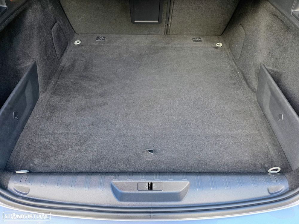 Peugeot 308 SW 1.6 BlueHDi Style - 48