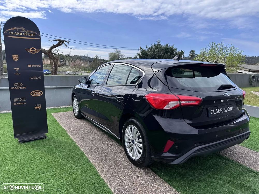 Ford Focus 1.0 EcoBoost S&S TITANIUM - 9