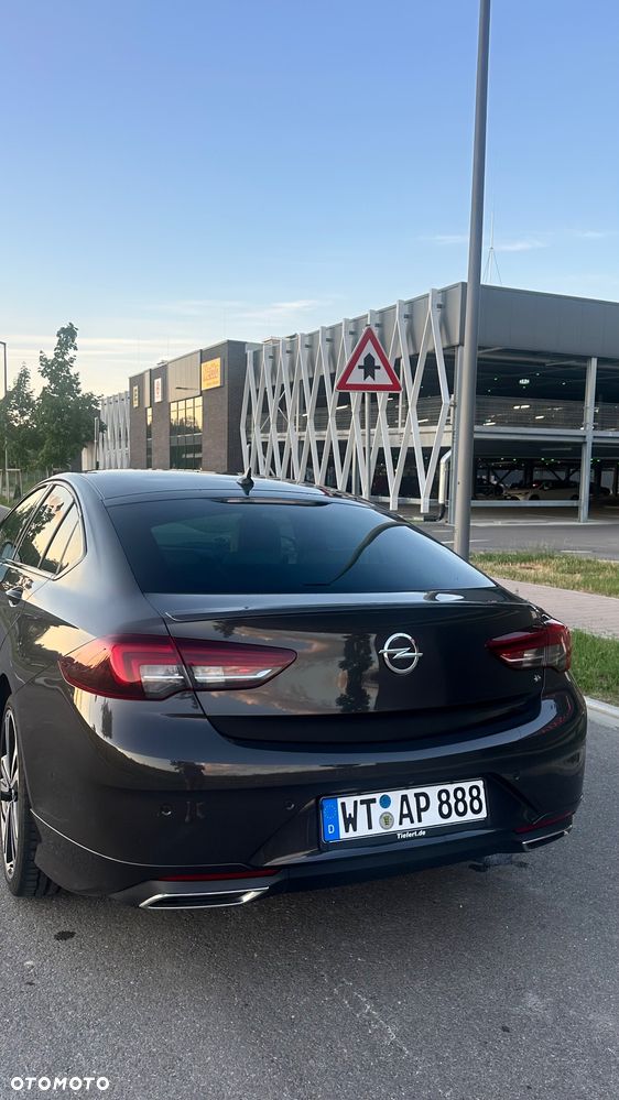 Opel Insignia 2.0 CDTI 4x4 GS Line S&S - 4