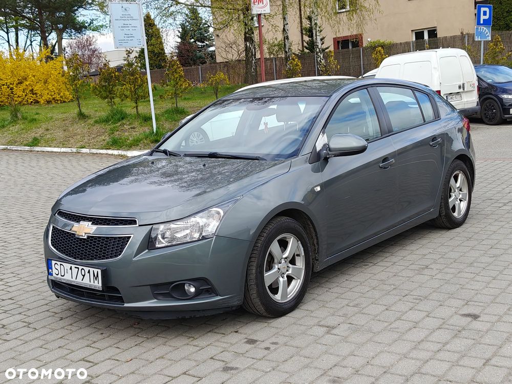 Chevrolet Cruze 1.6 LT - 14