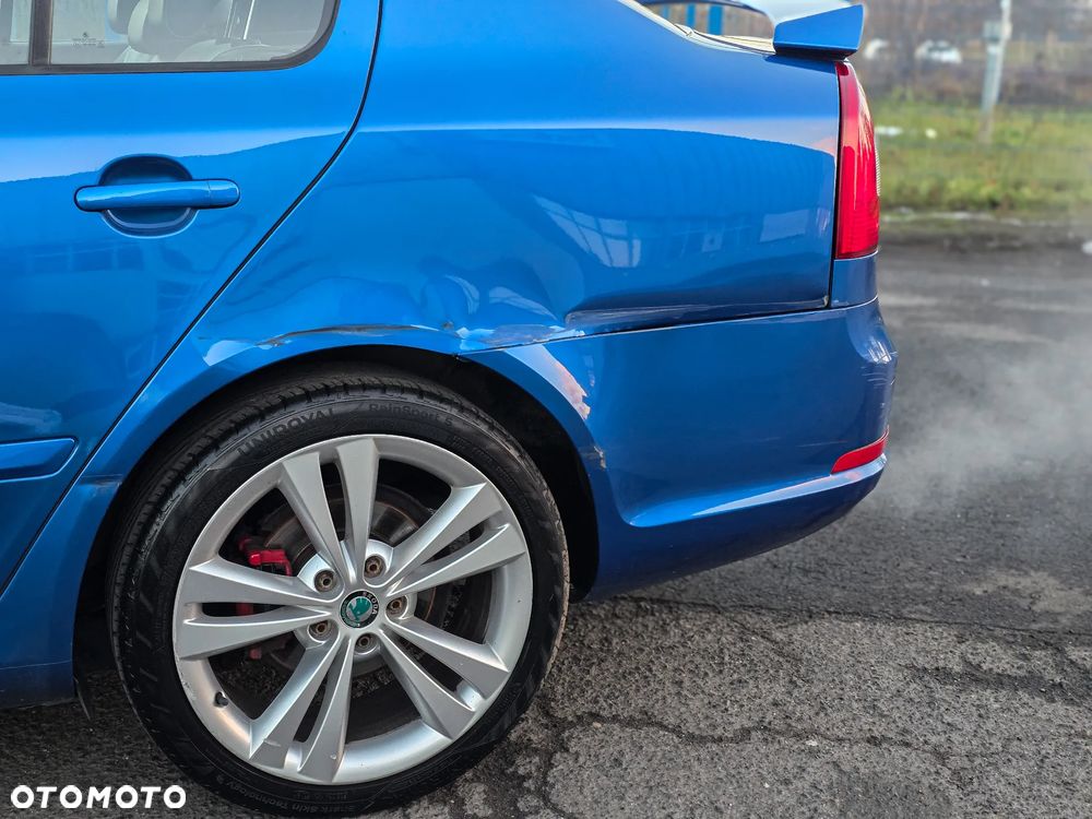 Skoda Octavia 2.0 TSI RS - 7
