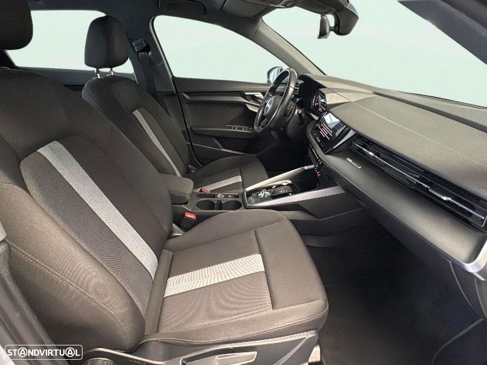 Audi A3 Sportback 30 TFSI S tronic - 15