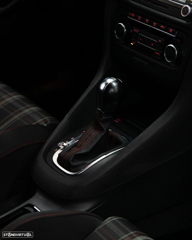 VW Golf 2.0 TSi GTI DSG - 42