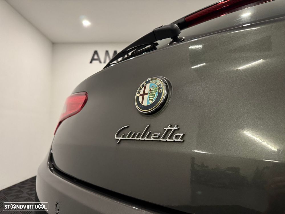 Alfa Romeo Giulietta 1.6 JTDM Distinctive - 22