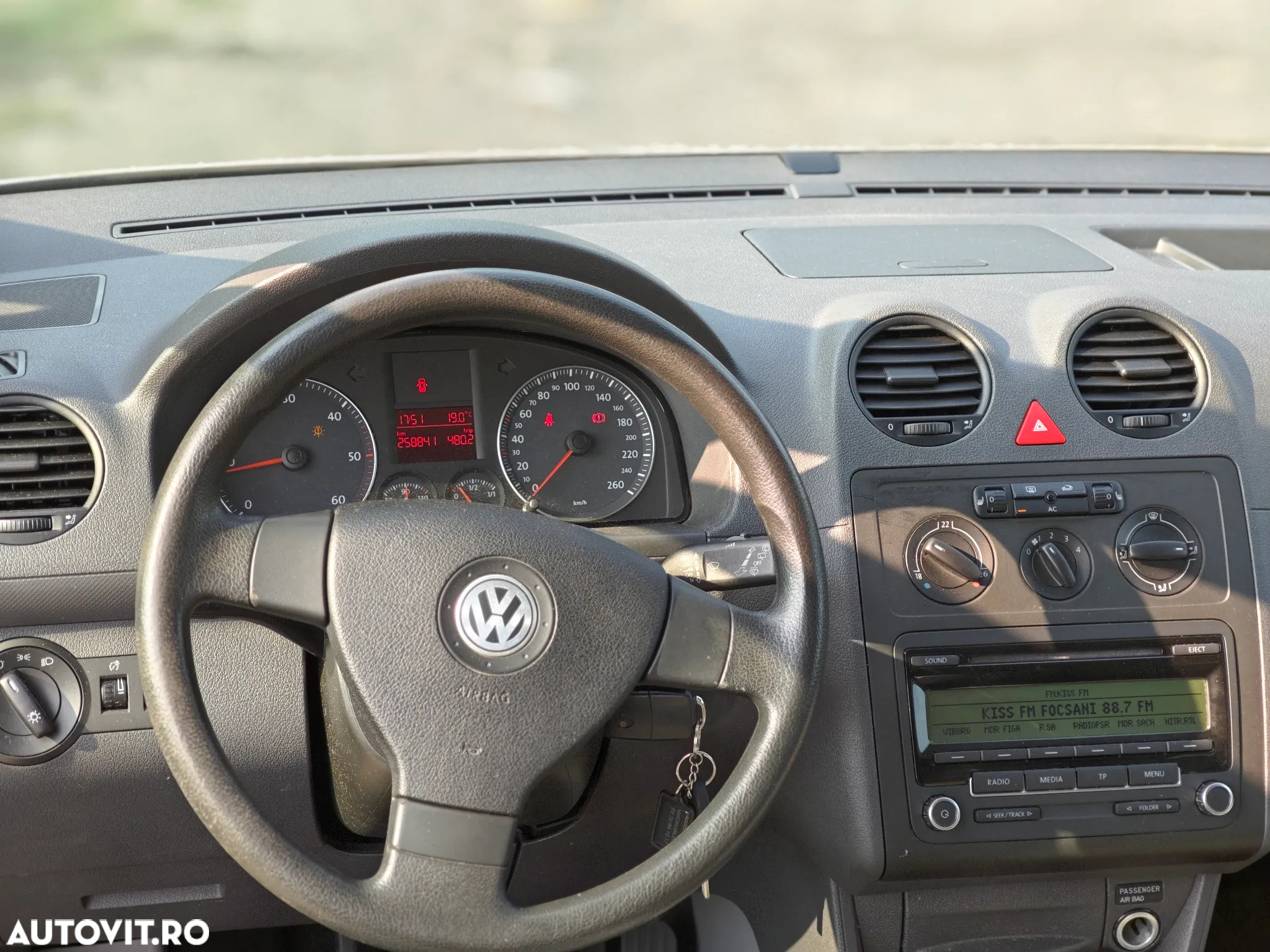 Volkswagen Caddy 1.9 TDI DPF Maxi Life Style (7-Si.) - 12