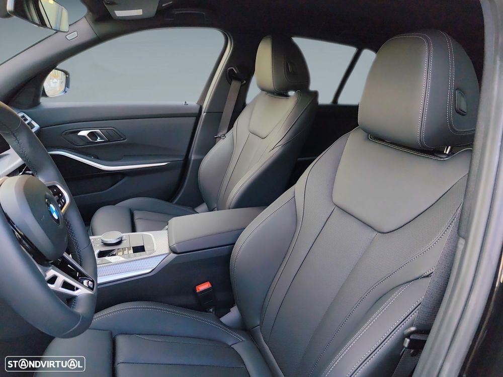 BMW 320 d Pack Desportivo M Auto - 9