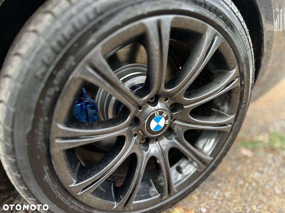 BMW Seria 3 330xi - 22