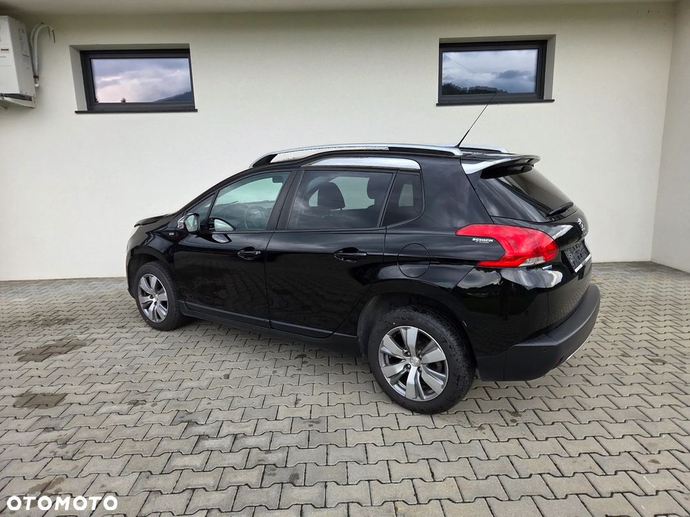 Peugeot 2008 - 18