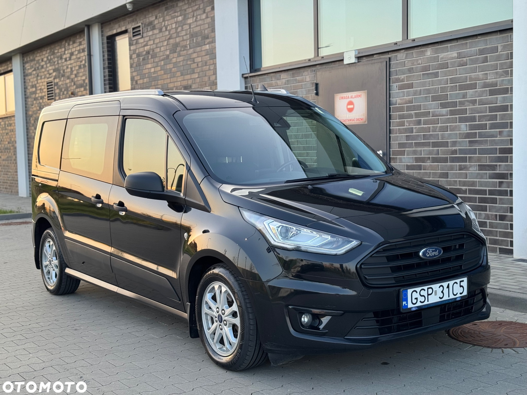 Ford Transit Connect - 15