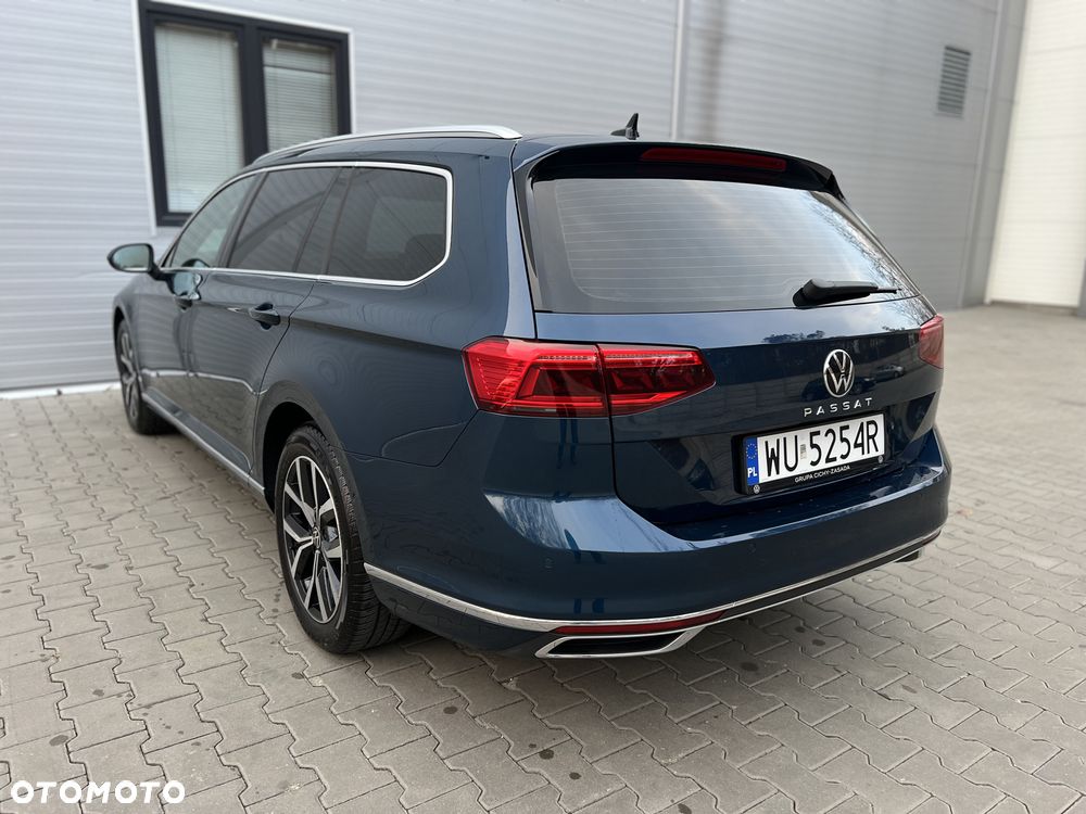 Volkswagen Passat 2.0 TDI Elegance DSG - 5