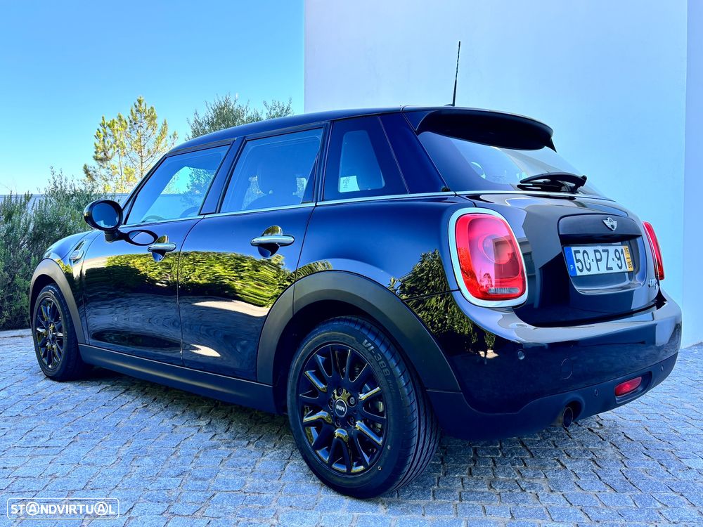 MINI 5 Portas One D - 10