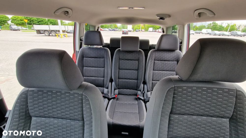 Volkswagen Touran 1.4 TSI Trendline DSG - 20