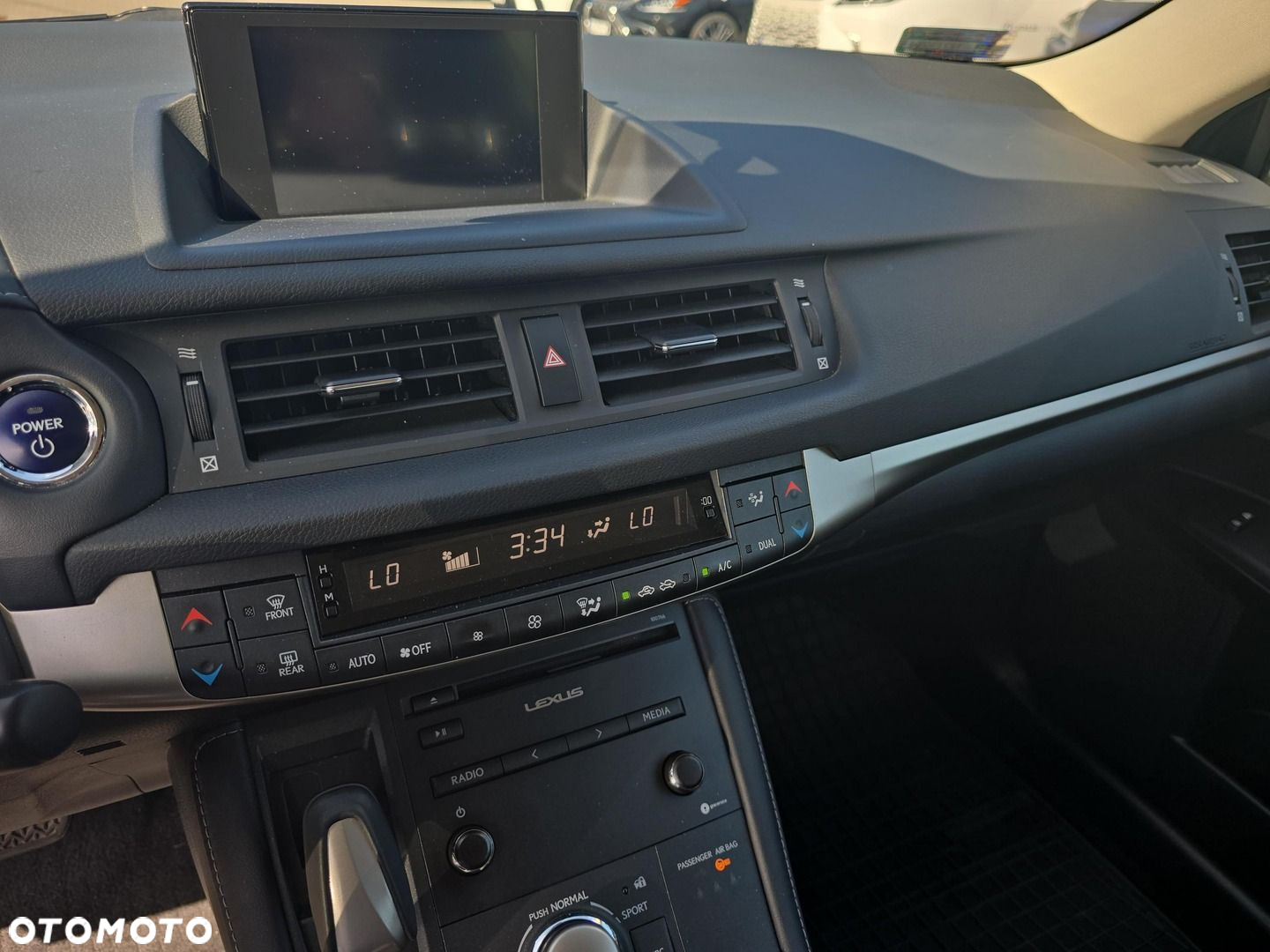 Lexus CT - 14