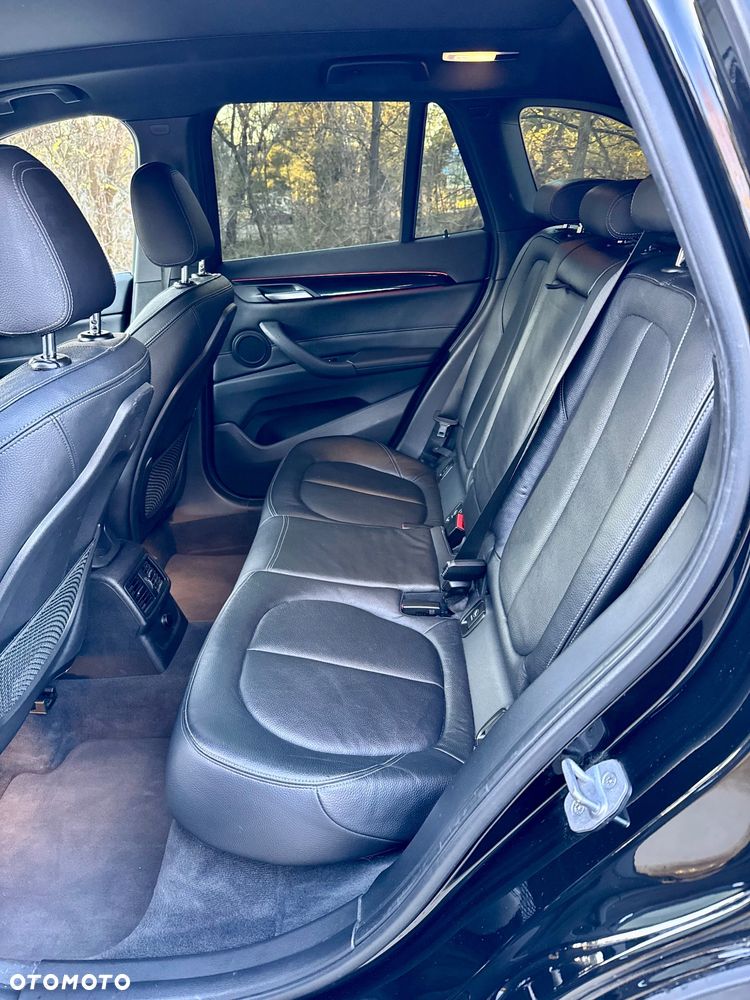 BMW X1 - 18