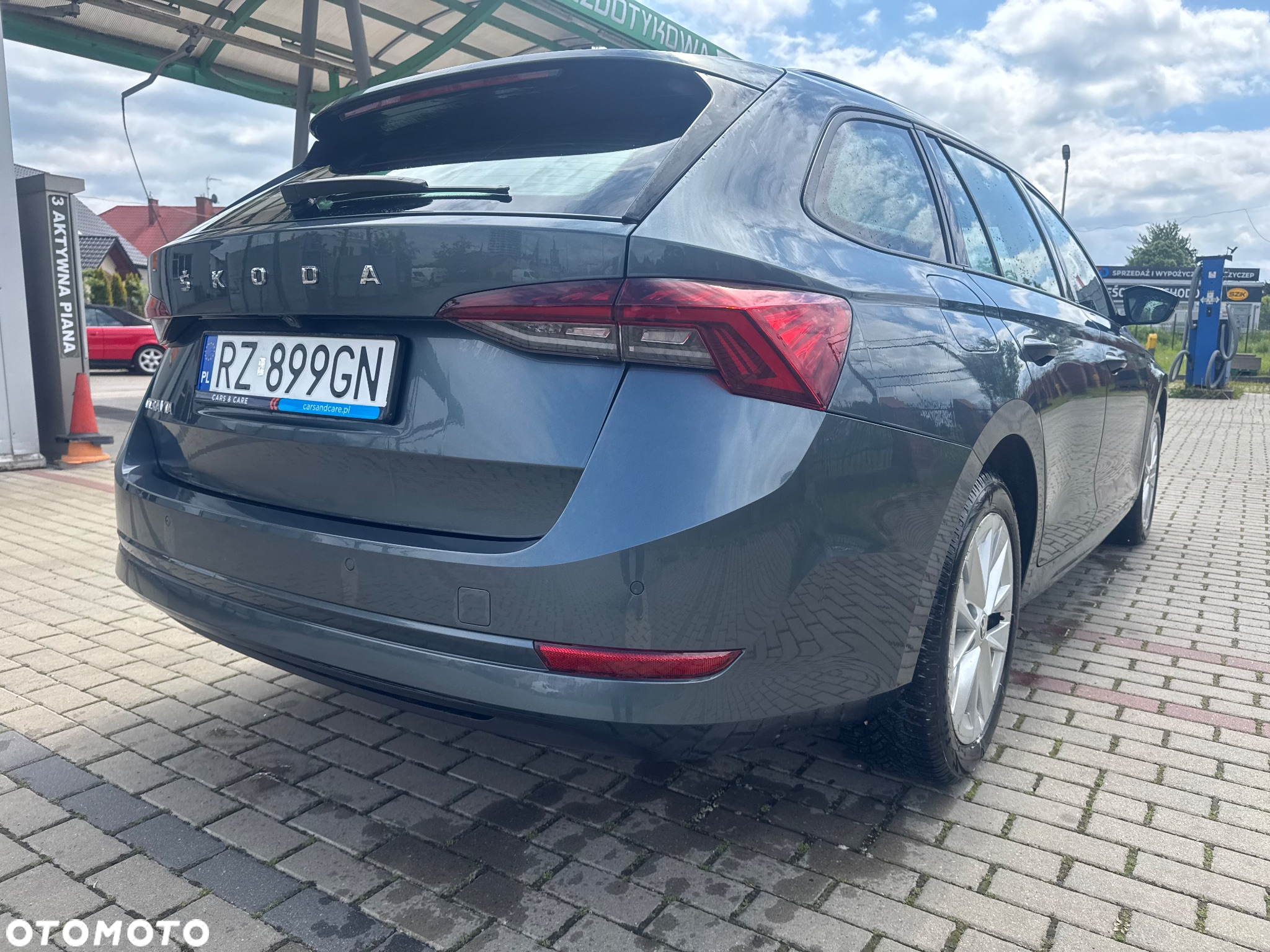 Skoda Octavia 2.0 TDI Style DSG - 9
