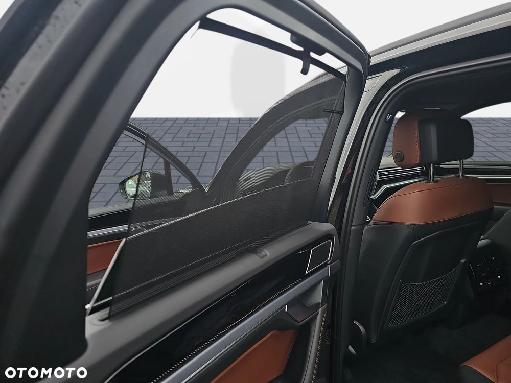 Volkswagen Touareg 3.0 V6 TDI 4Motion R-Line - 14