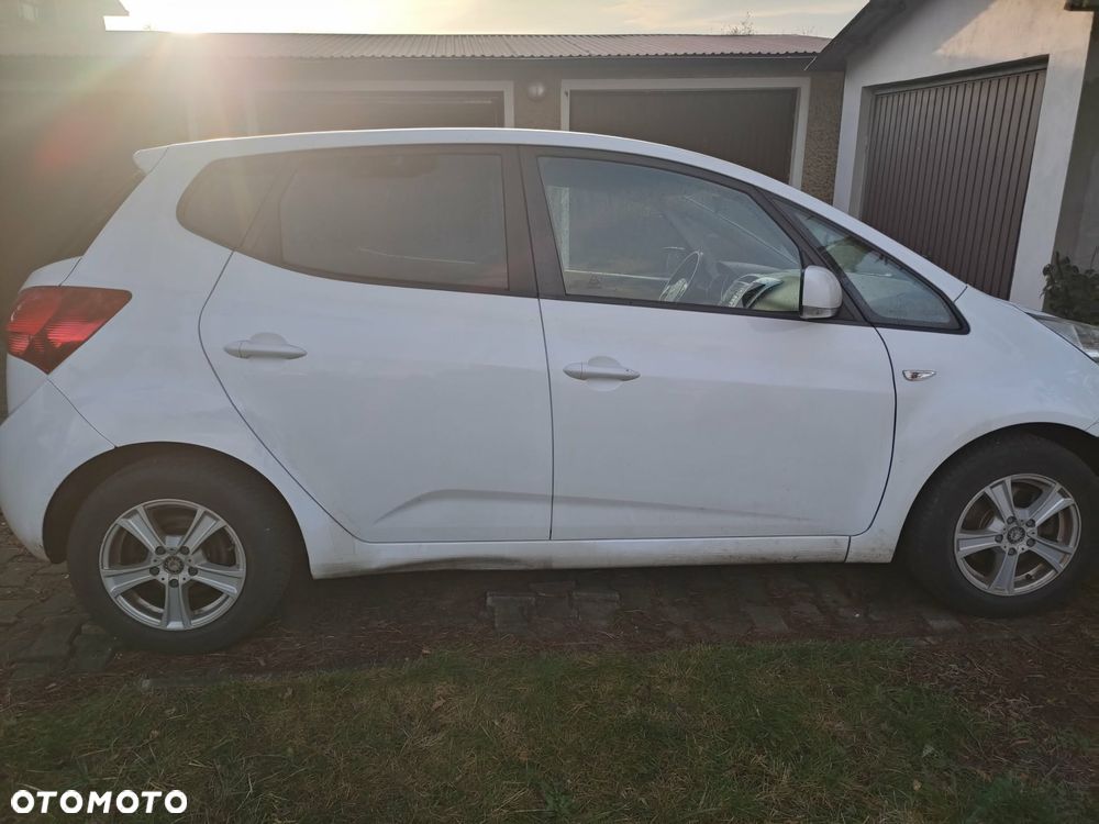 Kia Venga 1.6 CRDi 128 Vision - 2