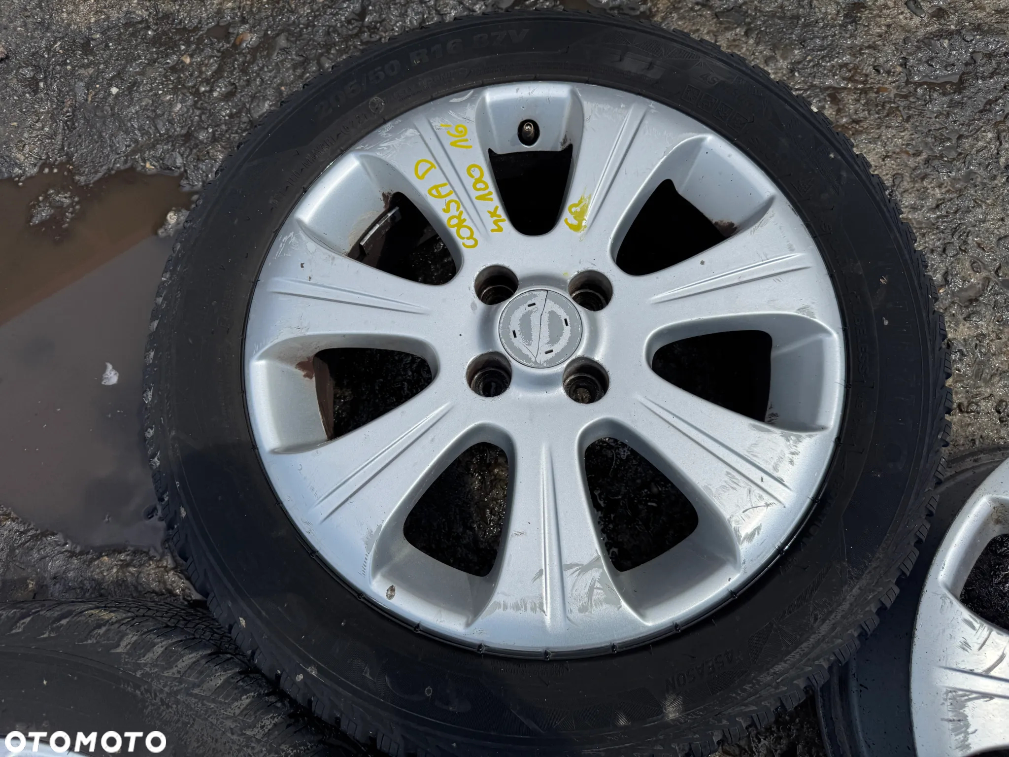 Koła felgi 16' Opel Corsa D 4x100 6JxH2 ET44 - 4