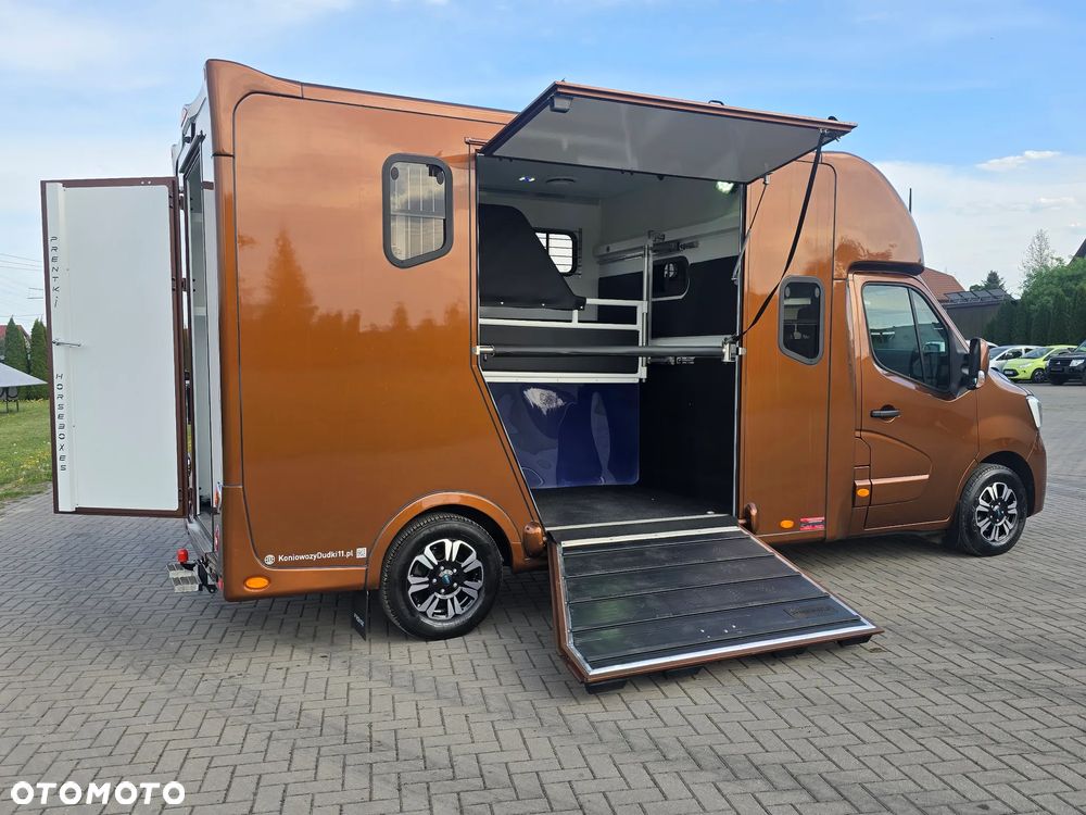 Renault Koniowóz-Master - 12