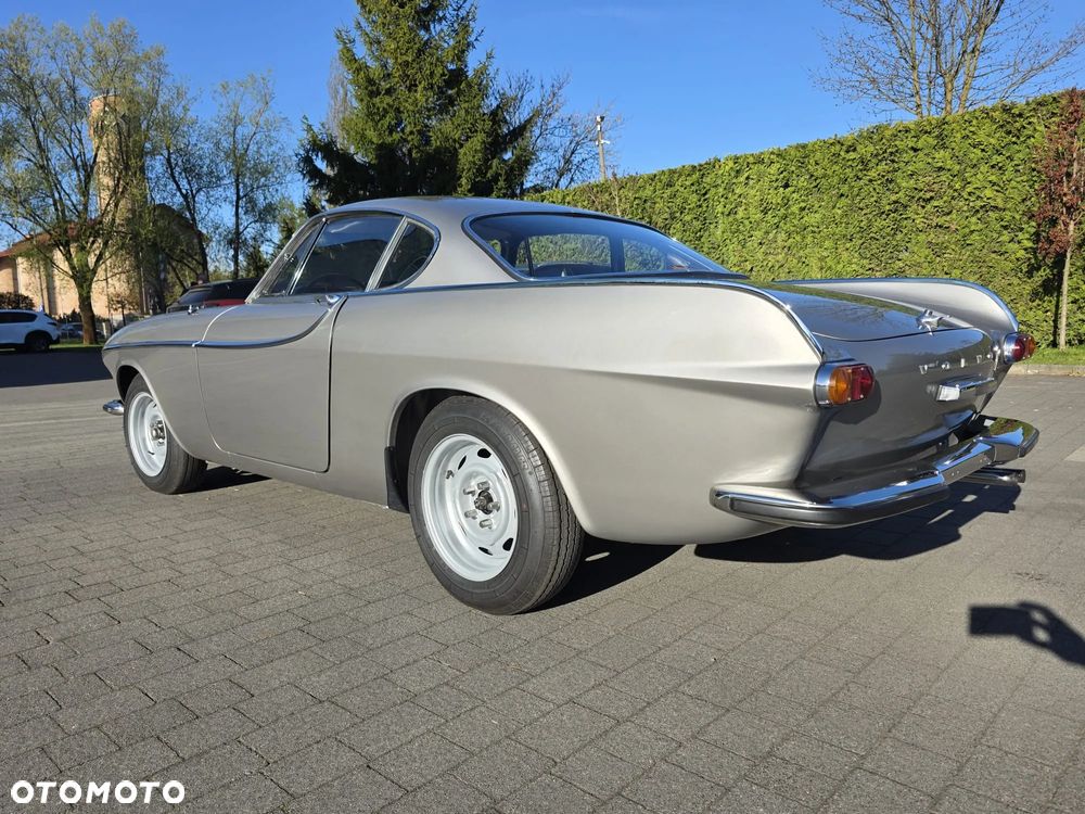 Volvo P1800 - 8