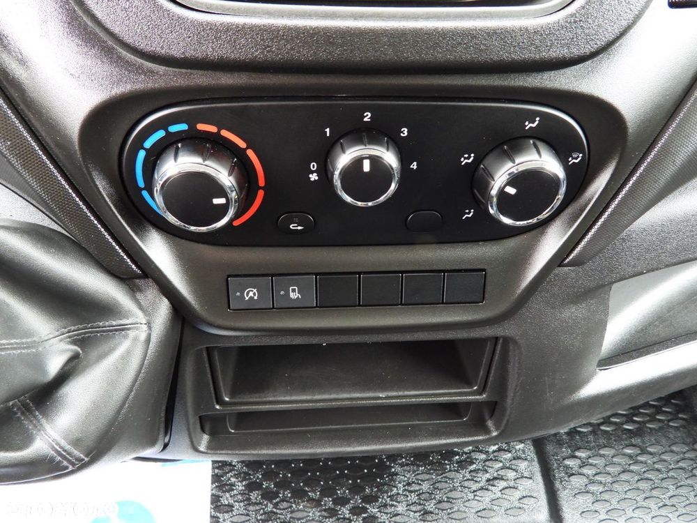 Iveco DAILY 35C14 WYWROTKA TEMPOMAT BLIŹNIACZE KOŁA  140KM - 37