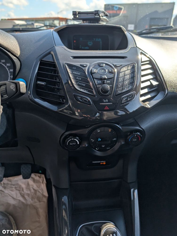 Ford EcoSport 1.0 EcoBoost TITANIUM - 24
