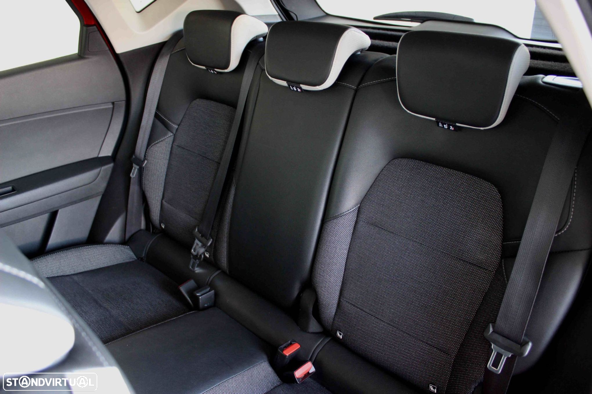 Renault Captur 1.0 TCe Exclusive - 14