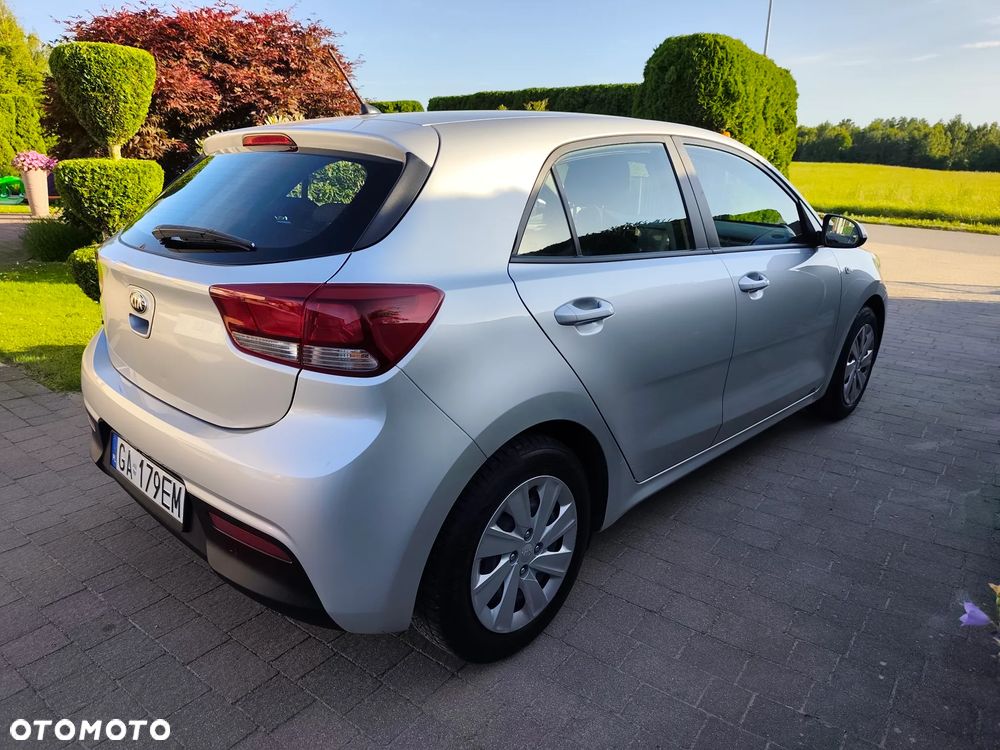 Kia Rio 1.2 M - 5