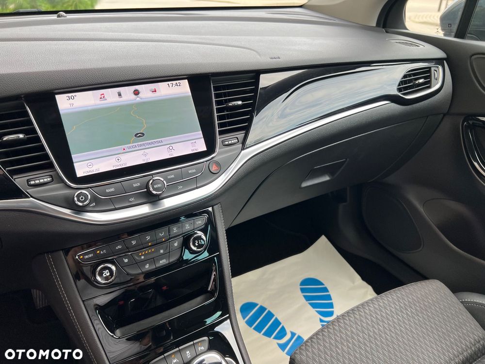 Opel Astra 1.4 Turbo Innovation - 31