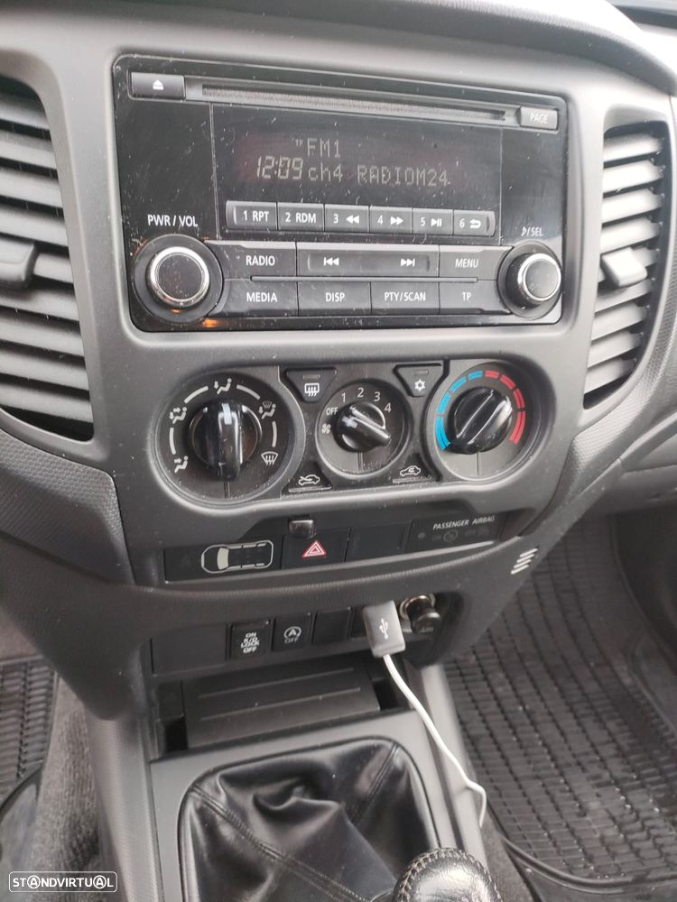 Mitsubishi L200 2.3 DI-D Space Cab Invite 4WD - 10