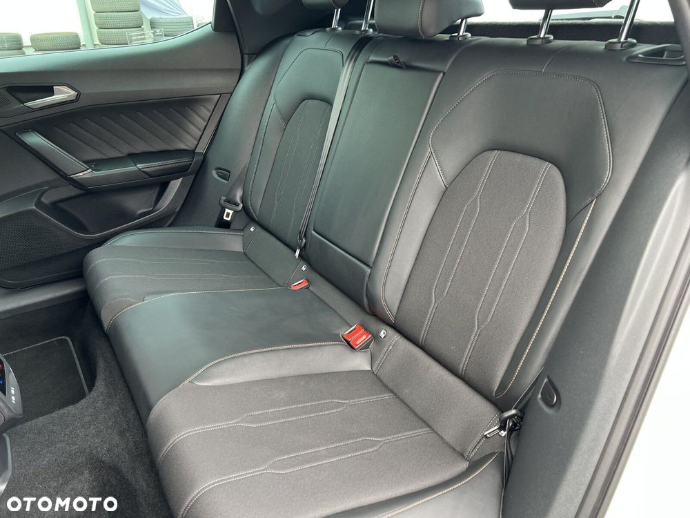 Cupra Leon 1.5 eTSI mHEV DSG - 13