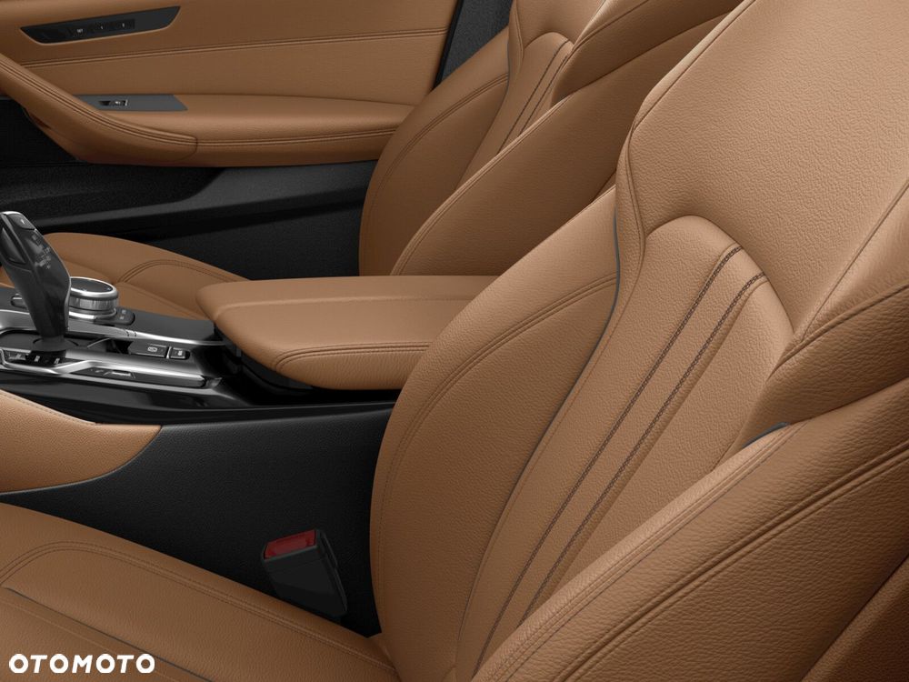 BMW Seria 5 530d xDrive mHEV Luxury Line sport - 11