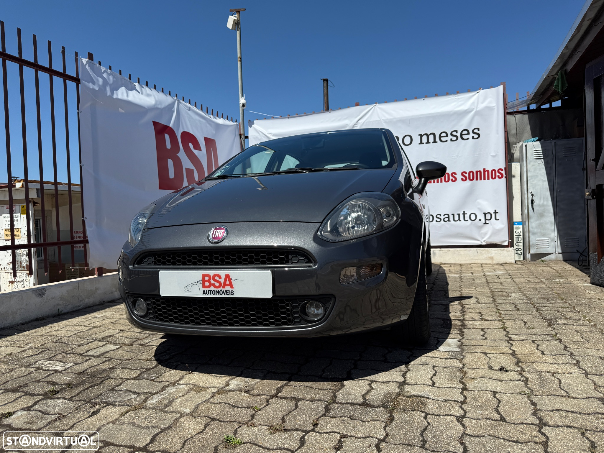 Fiat Punto 1.3 M-Jet Lounge S&S - 3
