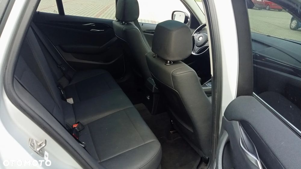 BMW X1 - 15