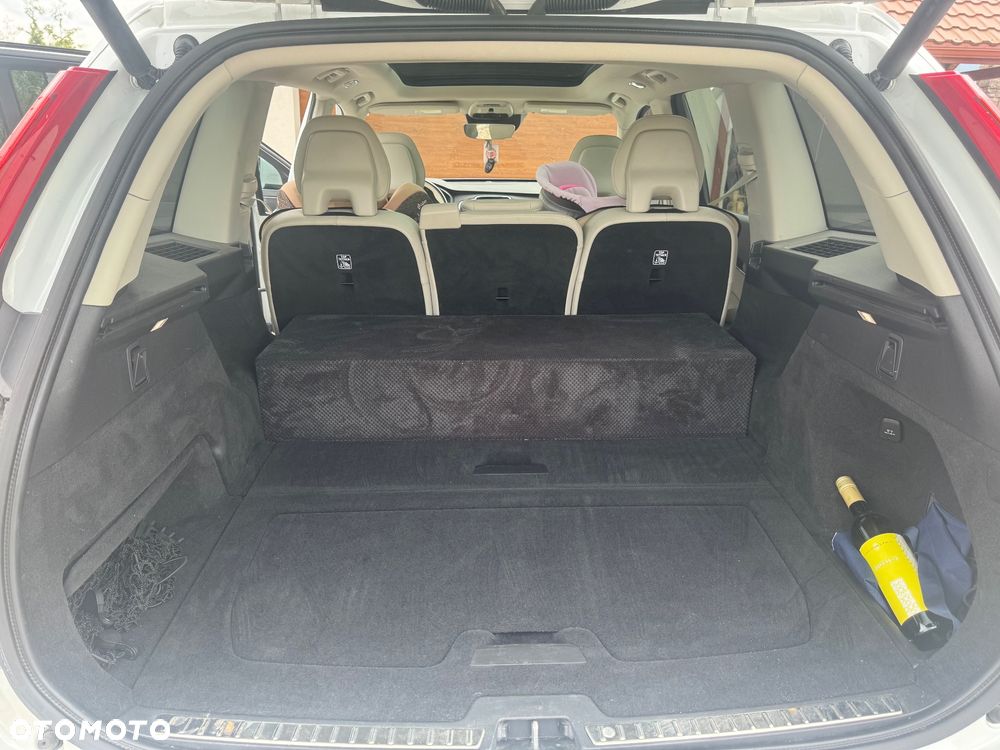 Volvo XC 90 - 5