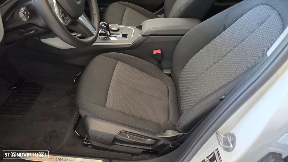BMW 116 d Advantage Auto - 37