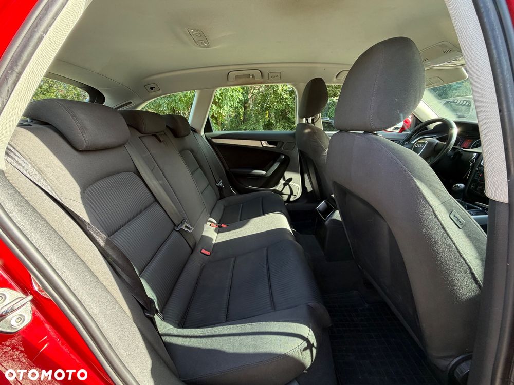 Audi A4 Avant 2.0 TDI - 19