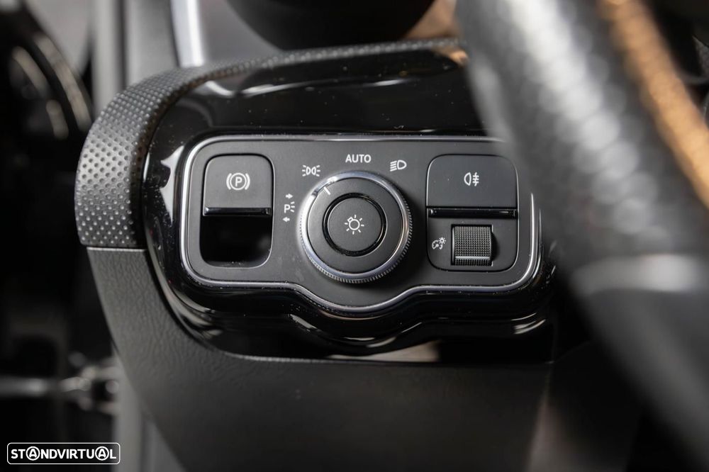 Mercedes-Benz CLA 180 - 34