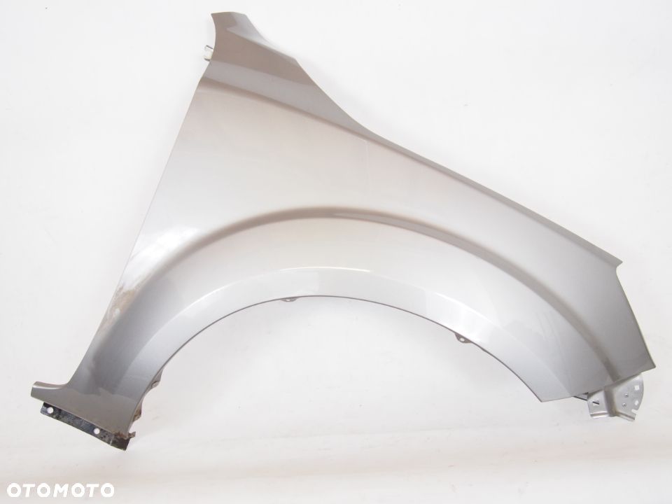 Nissan Navara NP 300 Blotnik prawy 4 IV 15r