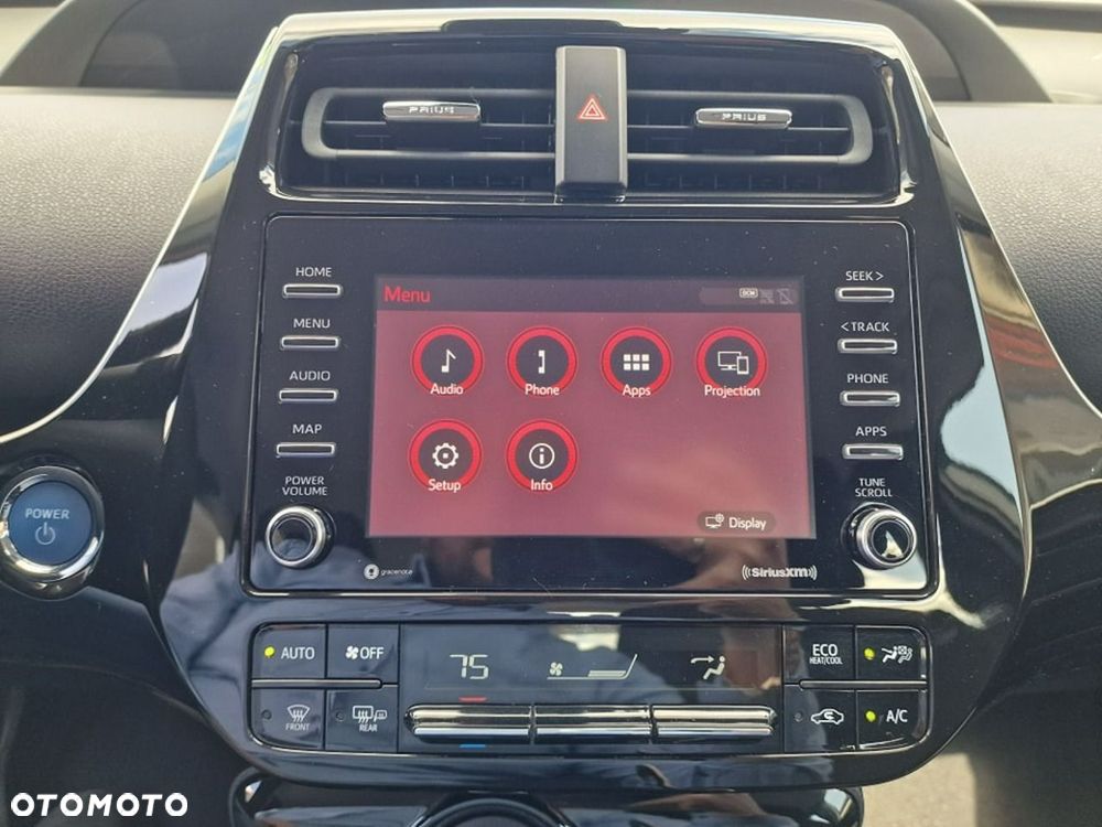 Toyota Prius - 17