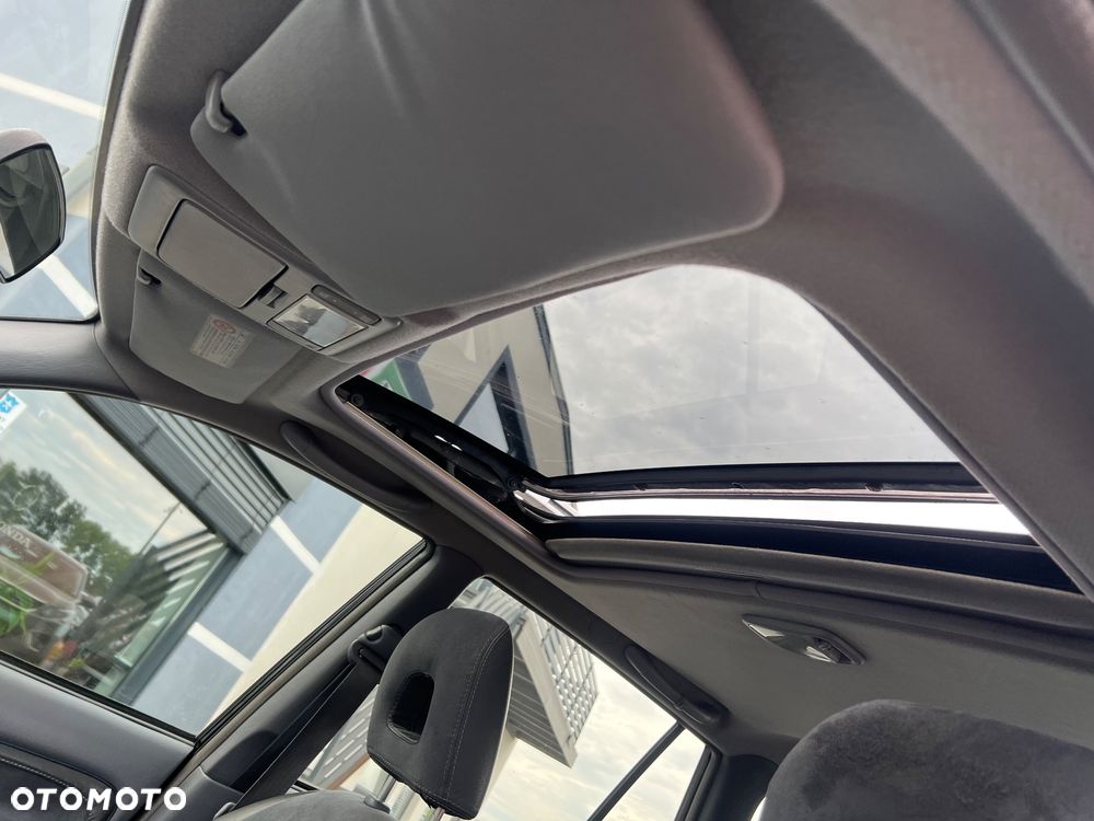 Toyota RAV4 2.0 VVT-i 4x4 - 16