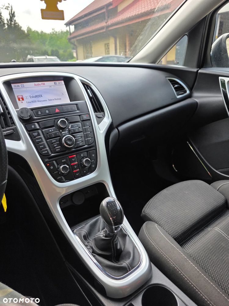 Opel Astra 1.4 Turbo Color Edition - 14