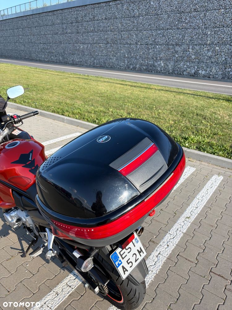 Suzuki GSX - 8