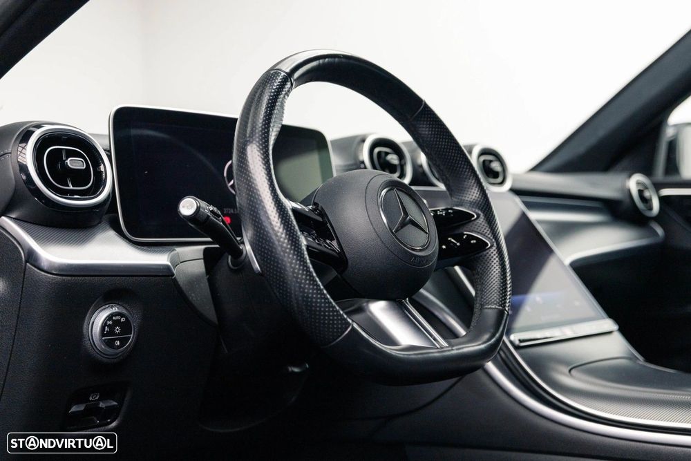 Mercedes-Benz C 300 e AMG Line - 22