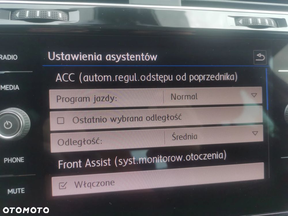 Volkswagen Golf 1.0 TSI IQ Drive - 25