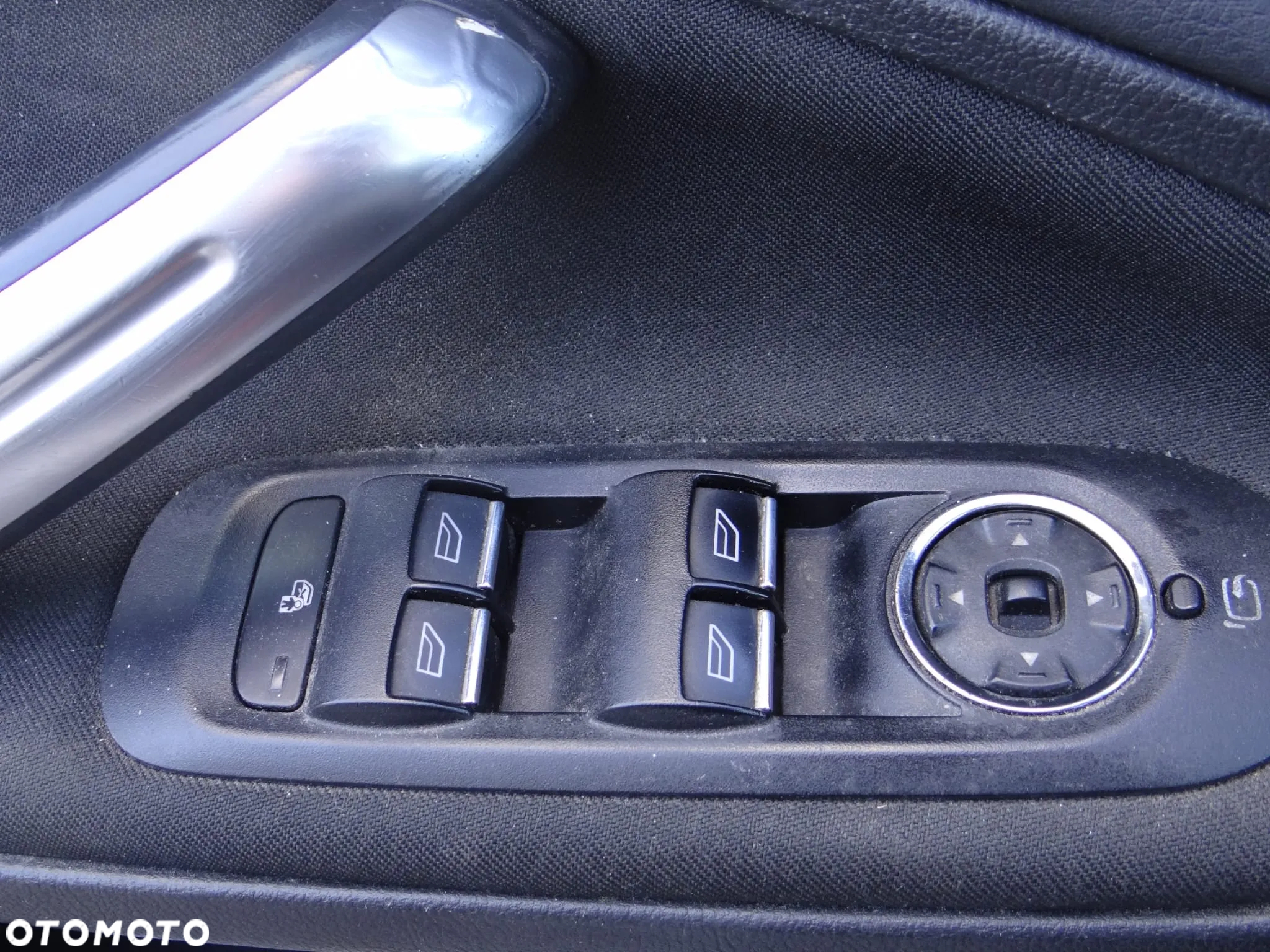 Ford S-Max - 18