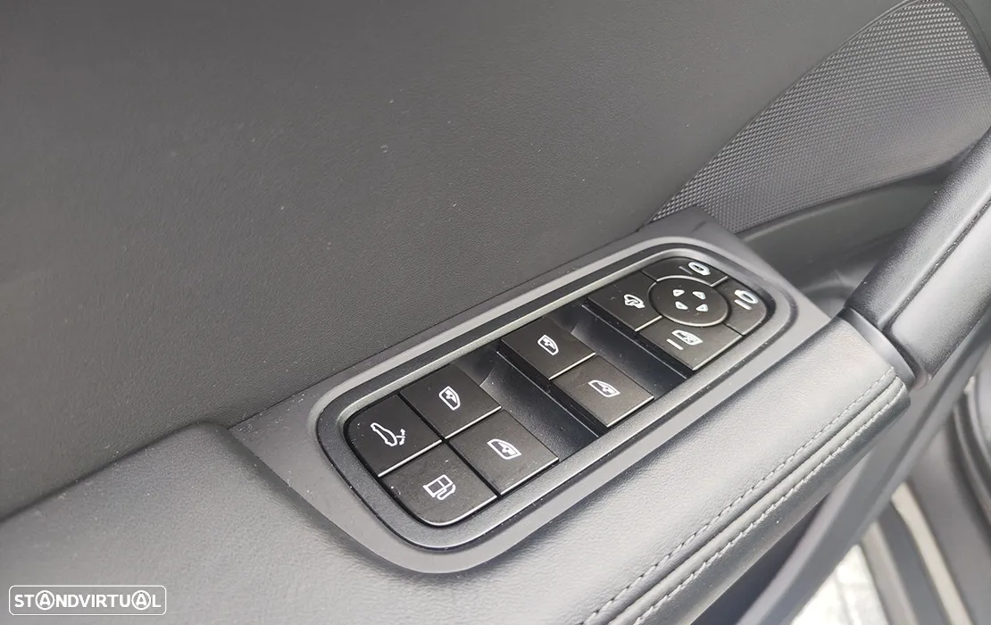 Porsche Cayenne Coupé E-Hybrid - 22