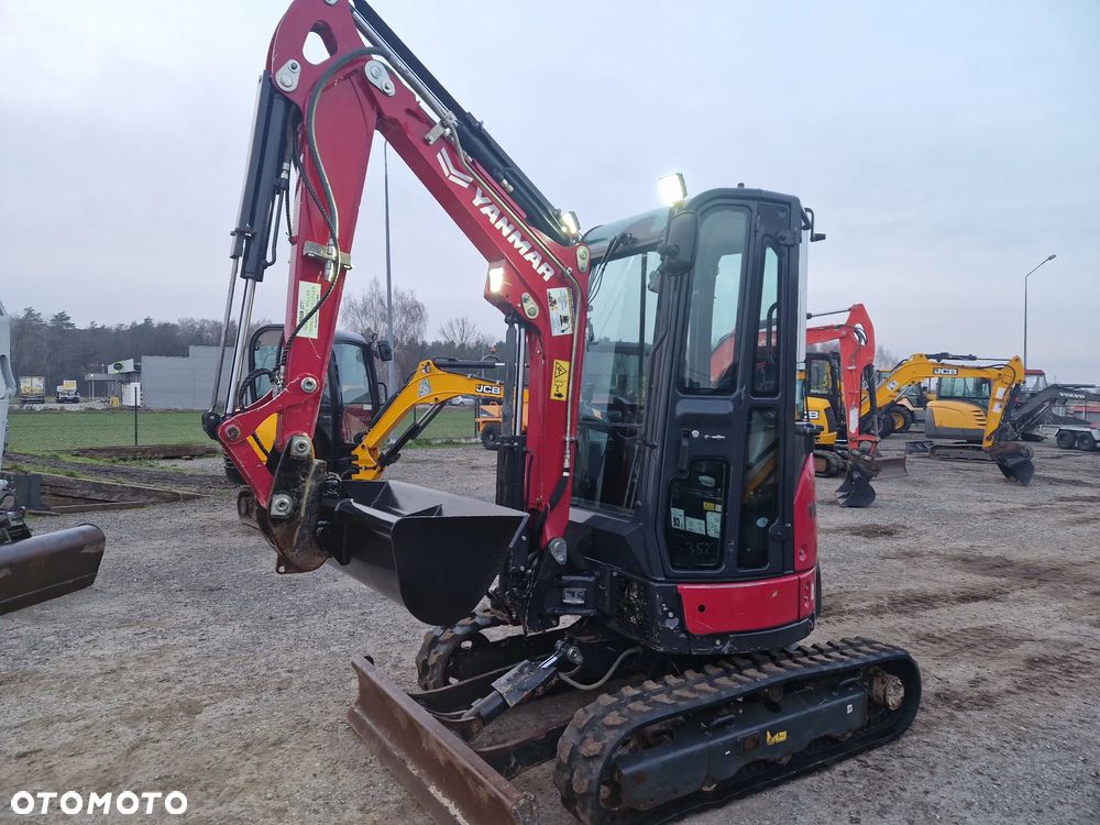 Bobcat E 27 Z  Takuchi TB 230 Kubota KX 037-4 Yanmar VIO 27 - 33