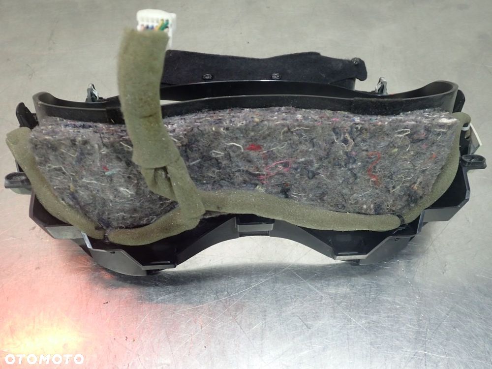 OSŁONA LICZNIKA INFINITI M37X 68240 1MA0A - 7