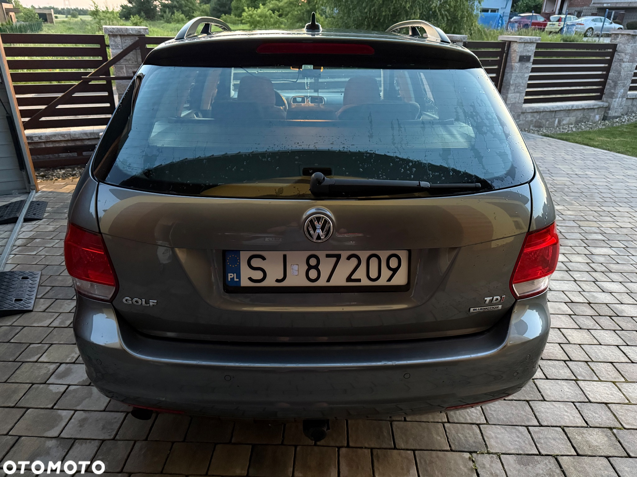 Volkswagen Golf VI 1.6 TDI BlueMot Comfortline - 9